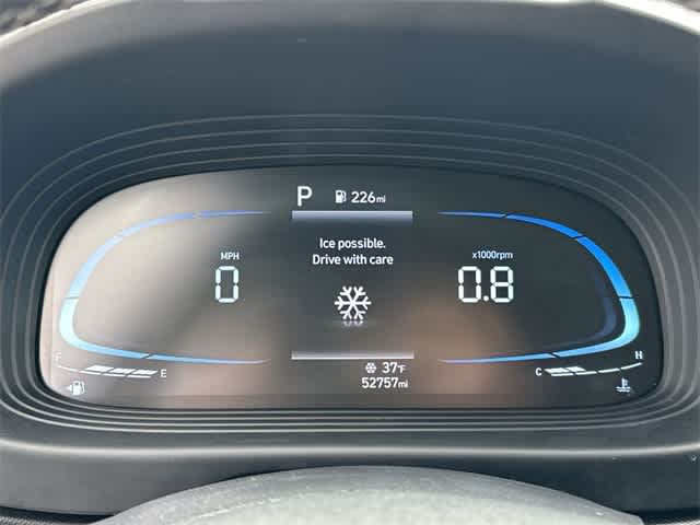 Thumbnail: 2023 Hyundai Venue - 7