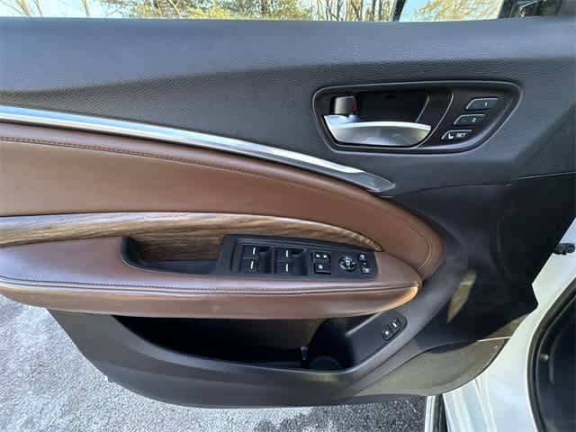 Thumbnail: 2019 Acura MDX - 17