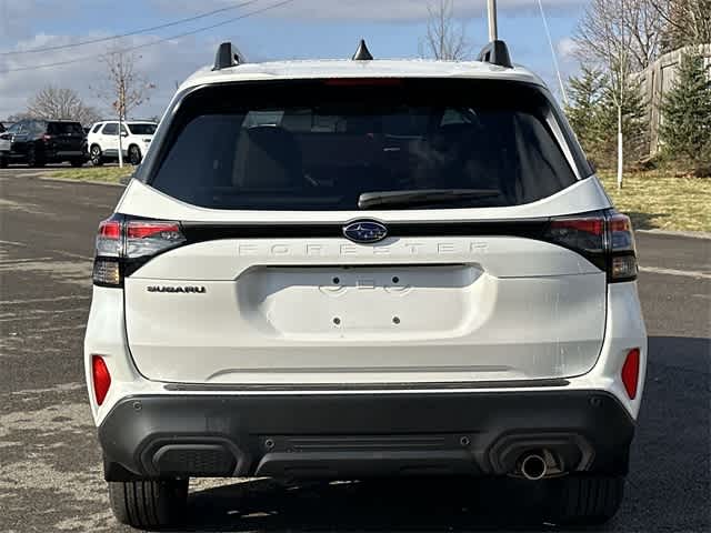 2025 Subaru Forester Limited photo 4