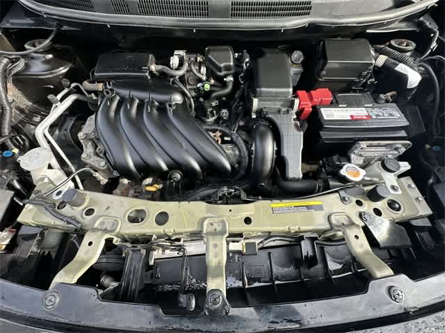 Thumbnail: 2012 Nissan Versa - 19