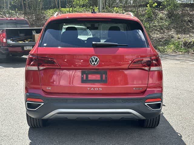 Thumbnail: 2023 Volkswagen Taos - 4