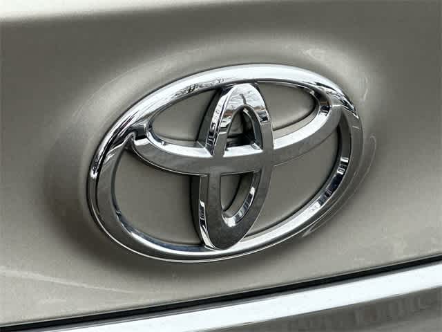 Thumbnail: 2014 Toyota Avalon - 25