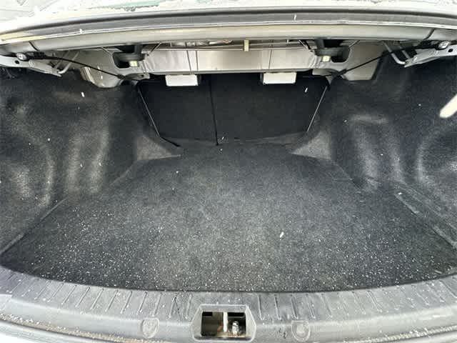 Thumbnail: 2013 Toyota Corolla - 18