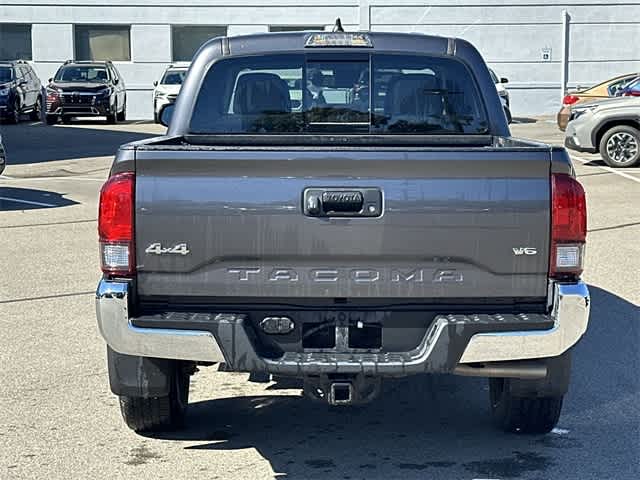 2022 Toyota Tacoma SR5 V6 photo 4