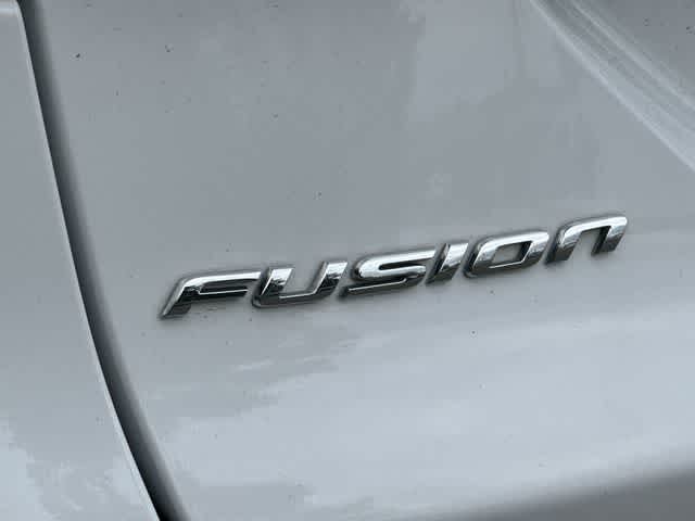 Thumbnail: 2017 Ford Fusion - 17