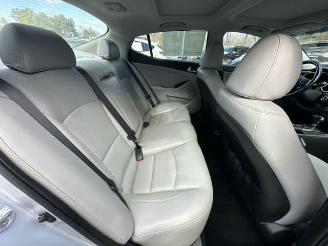 Thumbnail: 2015 Kia Optima - 23