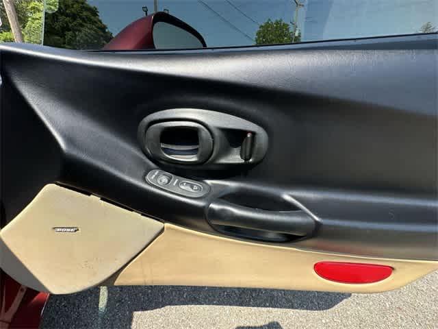 2001 Chevrolet Corvette Base 15