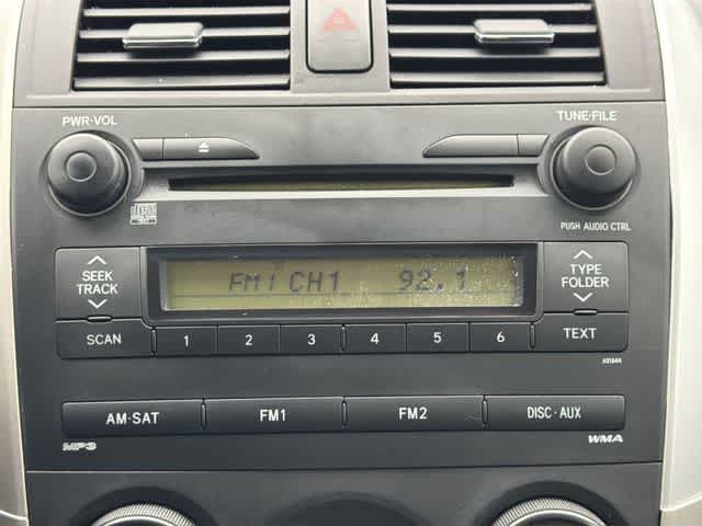 Thumbnail: 2009 Toyota Corolla - 10