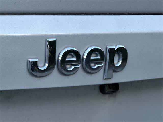 2011 Jeep Compass Base 17