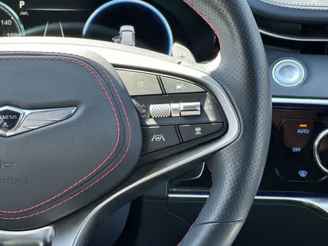 Thumbnail: 2023 Genesis GV70 - 10