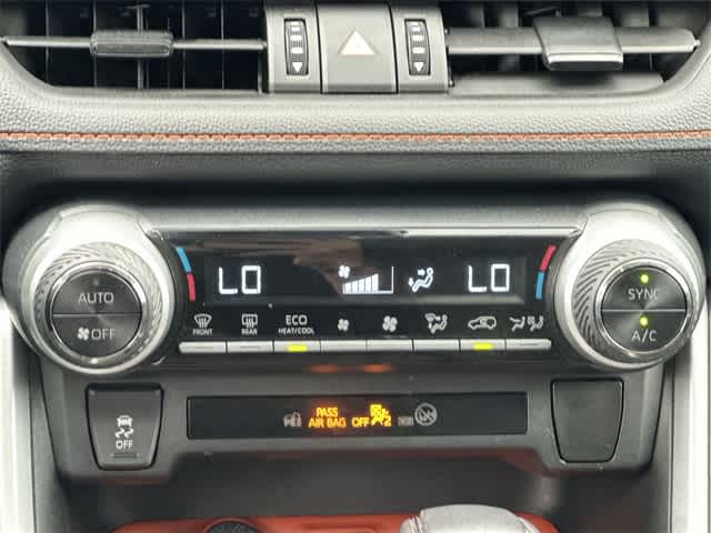 Thumbnail: 2023 Toyota RAV4 - 14