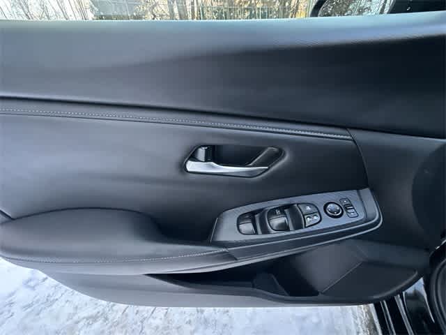 Thumbnail: 2024 Nissan Sentra - 16