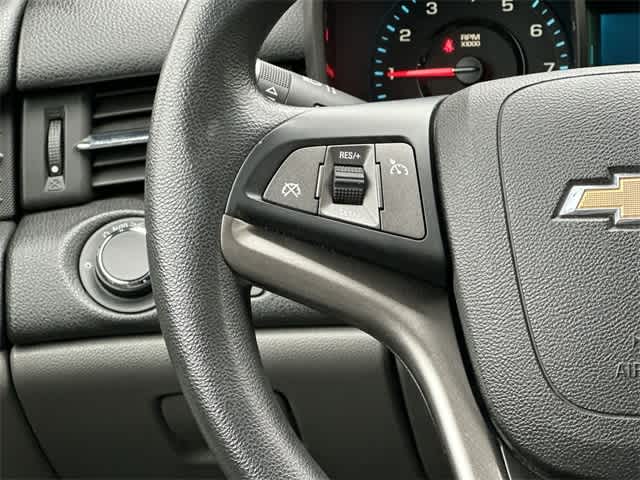 2013 Chevrolet Malibu LS 8