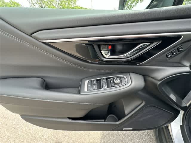 2025 Subaru Outback Limited 18