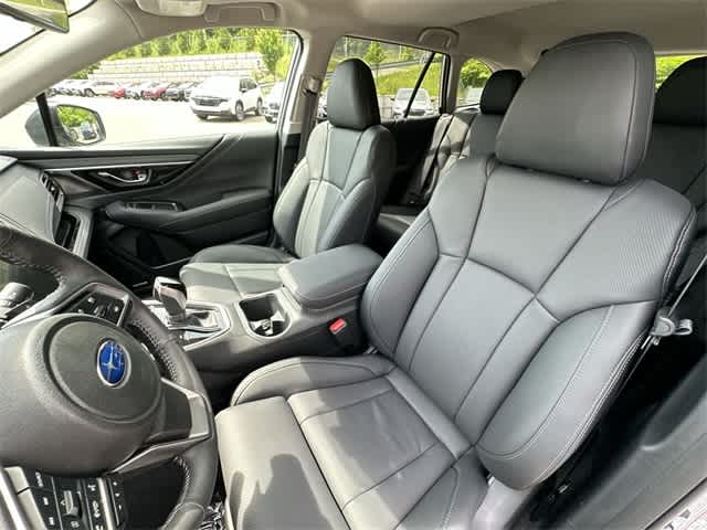 2025 Subaru Outback Limited 17