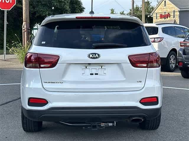 Thumbnail: 2019 Kia Sorento - 4