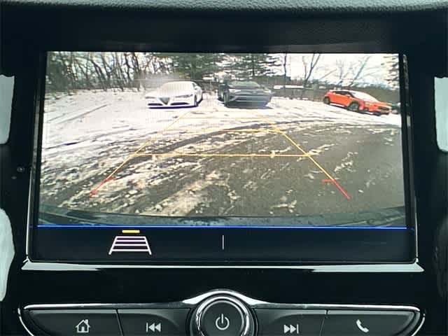 Thumbnail: 2022 Chevrolet Trax - 13