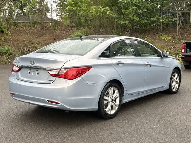 Thumbnail: 2012 Hyundai Sonata - 22