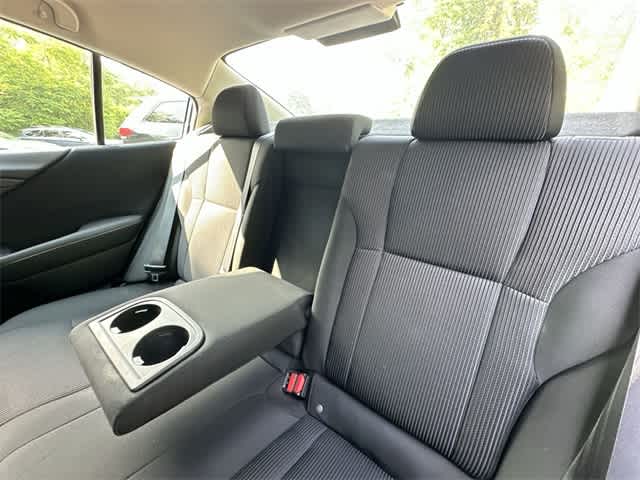 2022 Subaru Legacy Premium 16
