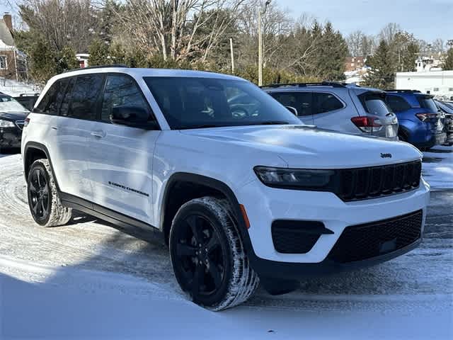 Thumbnail: 2025 Jeep Grand Cherokee - 22