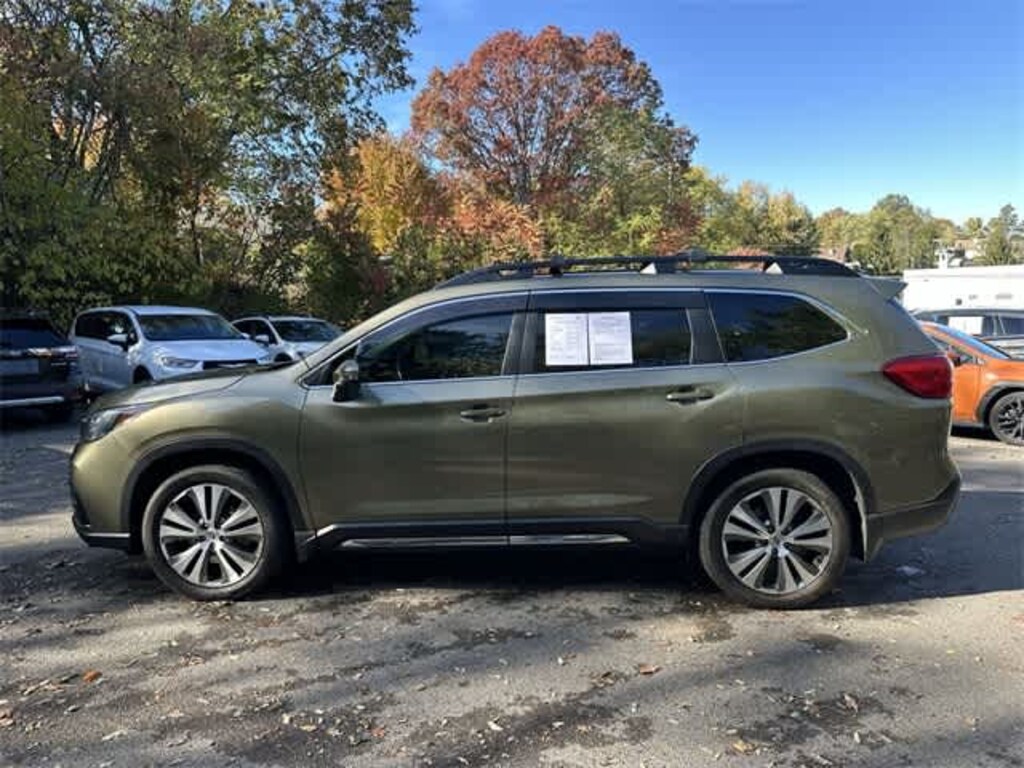 Certified 2022 Subaru Ascent Limited 7-Passenger SUV