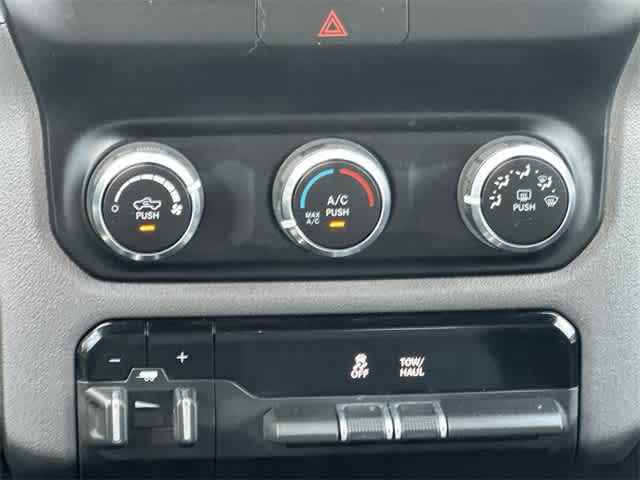 2021 RAM 1500 Big Horn 13