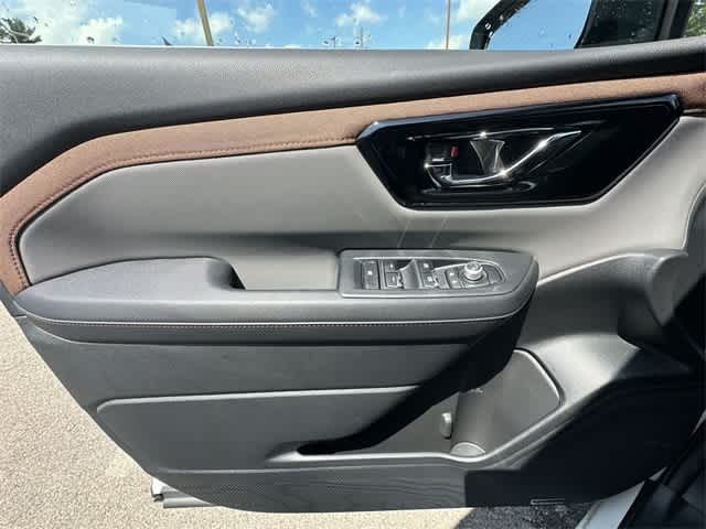 Thumbnail: 2025 Subaru Forester - 18