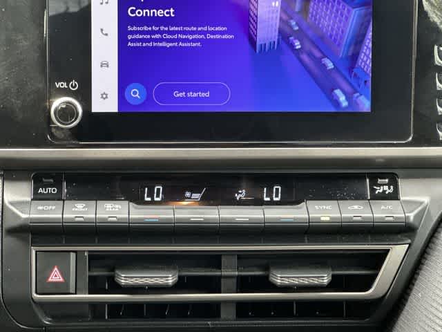 Thumbnail: 2025 Toyota Camry - 16