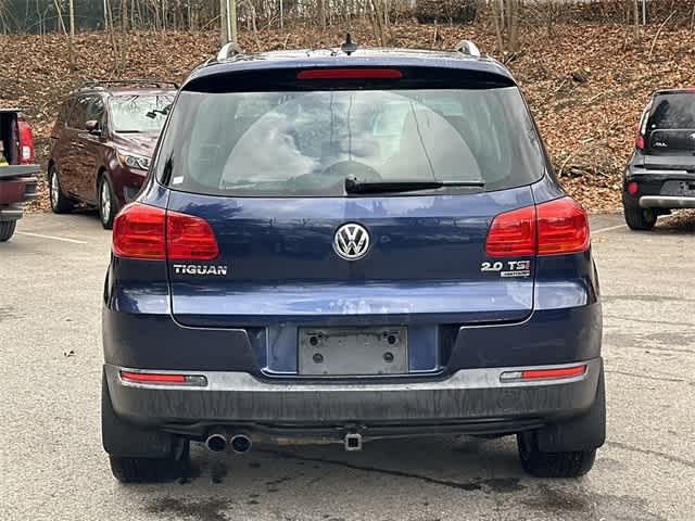 2014 Volkswagen Tiguan SEL photo 3