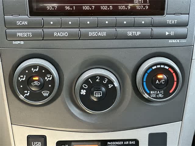 Thumbnail: 2011 Toyota Corolla - 11