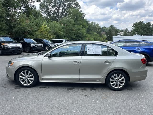 Thumbnail: 2013 Volkswagen Jetta - 2
