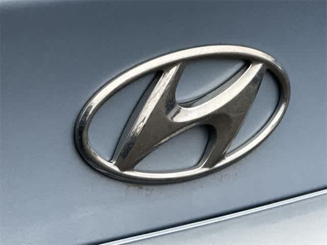 Thumbnail: 2014 Hyundai Accent - 14