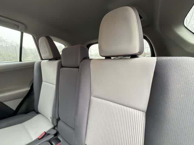 Thumbnail: 2013 Toyota RAV4 - 17