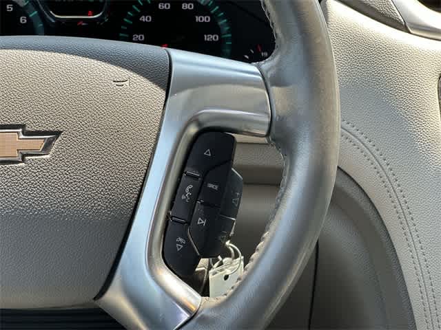 Thumbnail: 2015 Chevrolet Traverse - 10