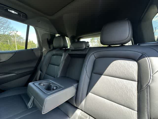 Thumbnail: 2025 Chevrolet Equinox - 19