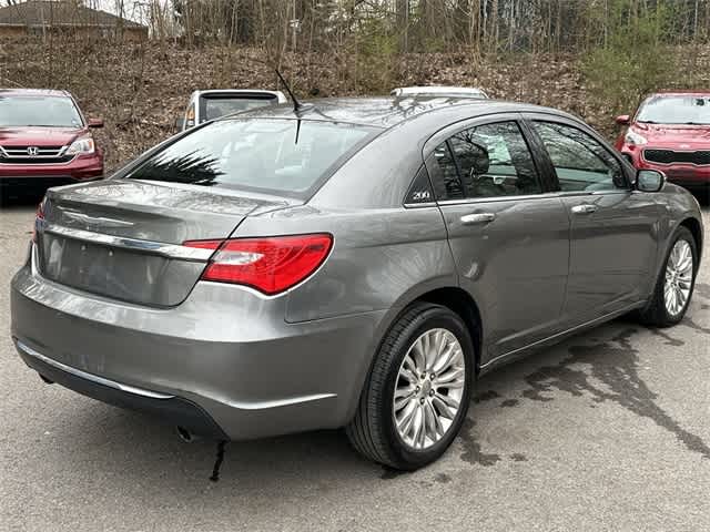 2012 Chrysler 200 Limited 21