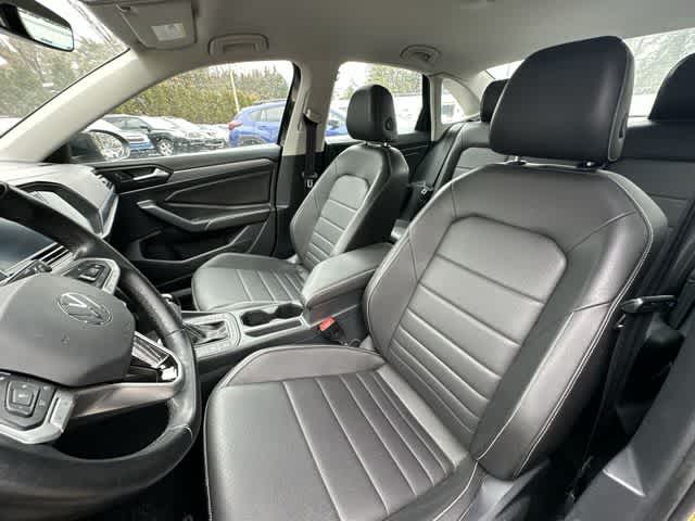 Thumbnail: 2024 Volkswagen Jetta - 16