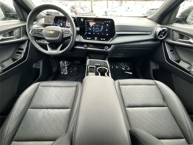 Thumbnail: 2025 Chevrolet Equinox - 21