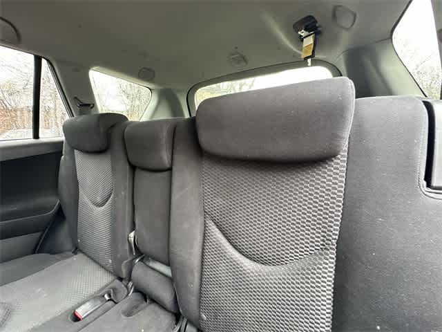 Thumbnail: 2009 Toyota RAV4 - 14