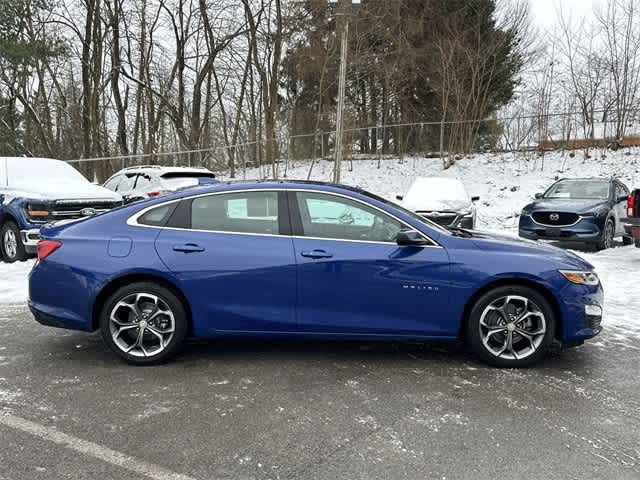 Thumbnail: 2023 Chevrolet Malibu - 3
