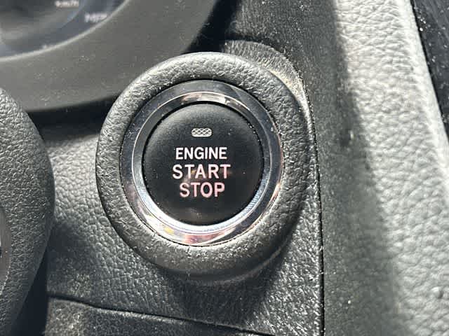 Thumbnail: 2017 Subaru Crosstrek - 11