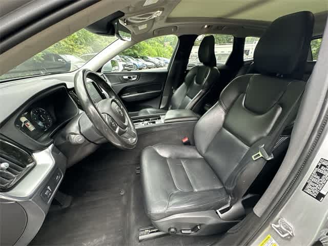 Thumbnail: 2019 Volvo XC60 - 18