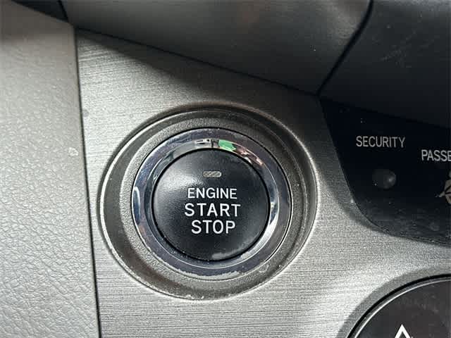 Thumbnail: 2011 Toyota RAV4 - 11