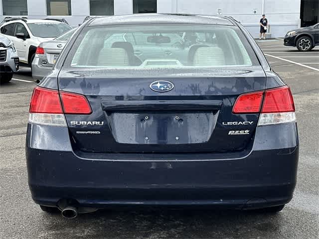 2013 Subaru Legacy 2.5i Premium photo 4