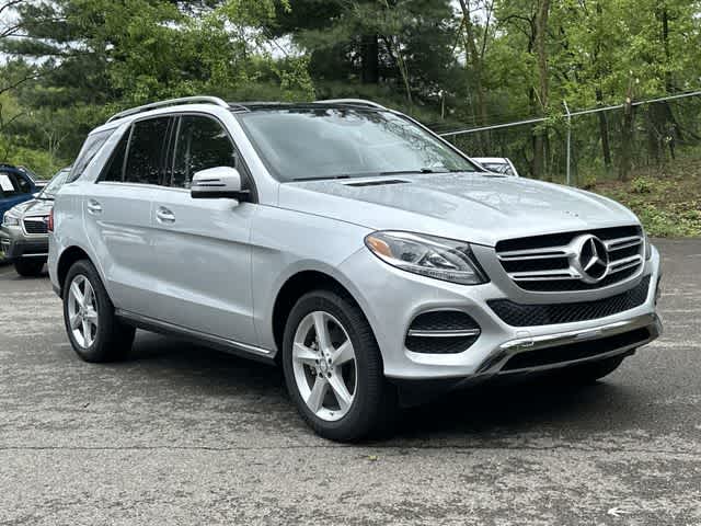 Thumbnail: 2016 Mercedes-Benz GLE - 28