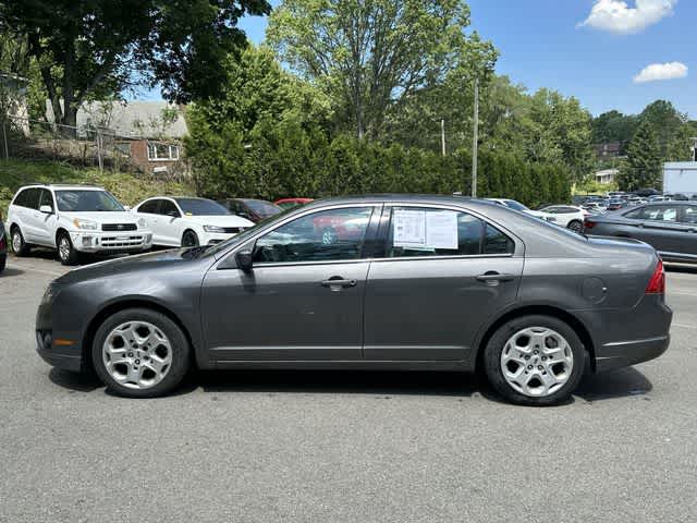 Thumbnail: 2011 Ford Fusion - 2