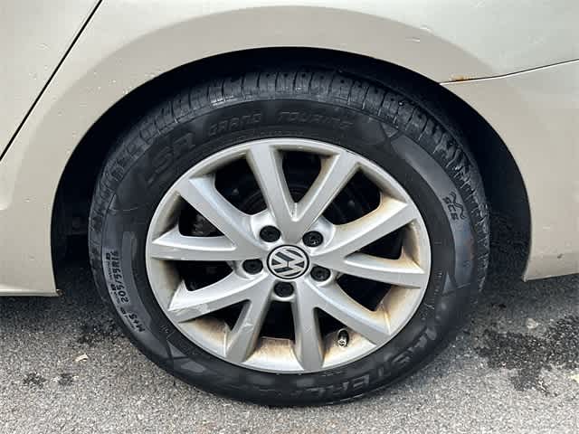 Thumbnail: 2013 Volkswagen Jetta - 4