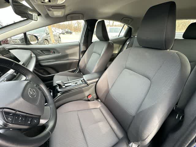 Thumbnail: 2024 Toyota Prius - 15