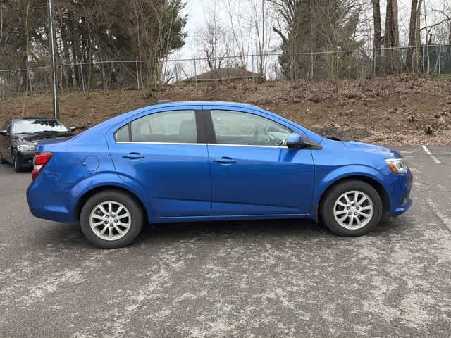 Thumbnail: 2018 Chevrolet Sonic - 3