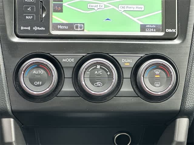 Thumbnail: 2015 Subaru Forester - 15